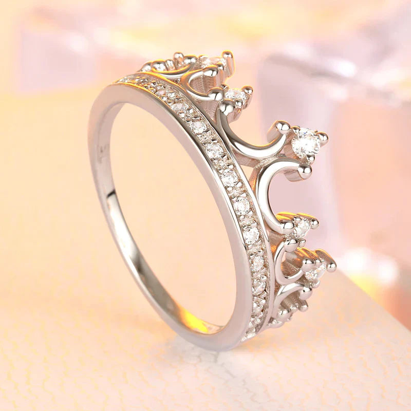 Althea Kouris Ring | White Gold 2