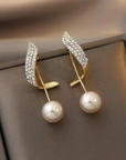 Chic Gold Pearl Drop Earrings | Gold 1