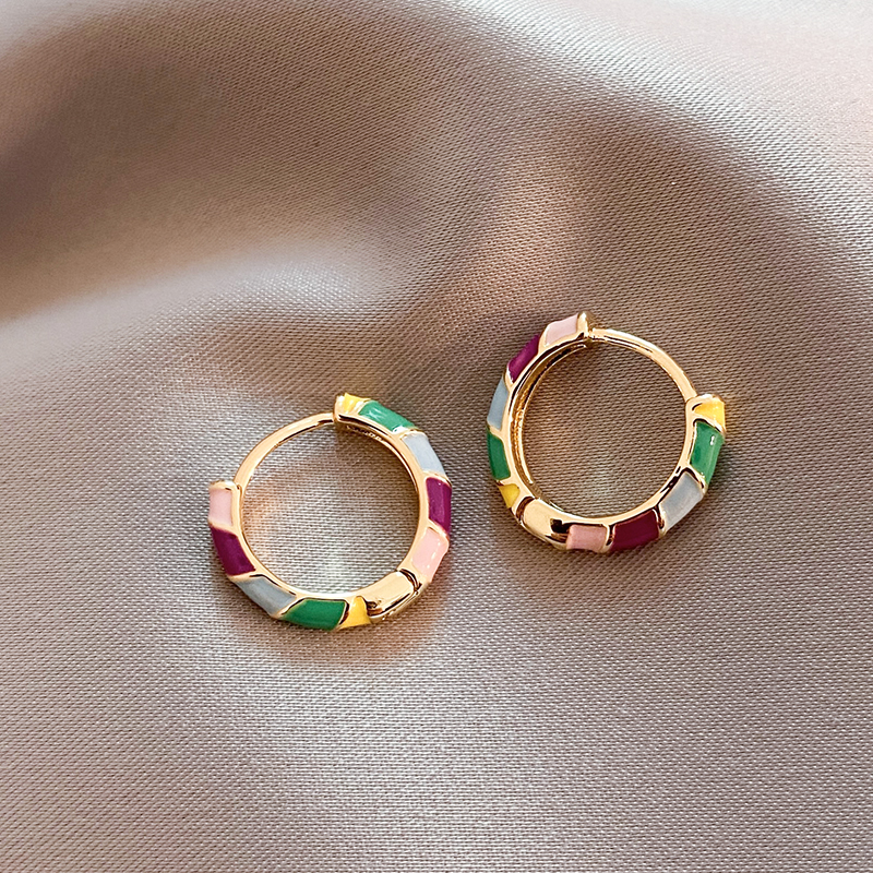 Chic Golden Enamel Earrings | Enamel 0