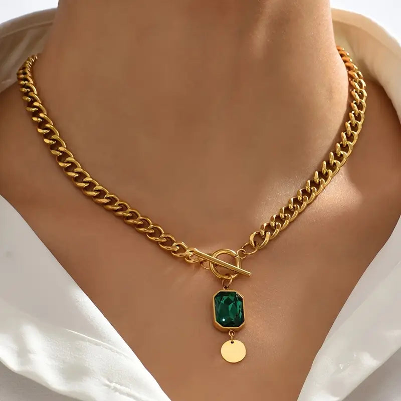 Chunky Chain Emerald Pendant Necklace | Gold 1