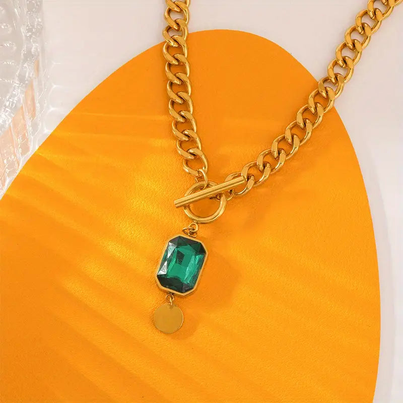 Chunky Chain Emerald Pendant Necklace | Gold 2