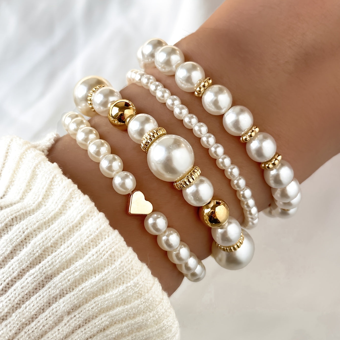 Classy Pearl Heart Bracelet Set | Pearl 1