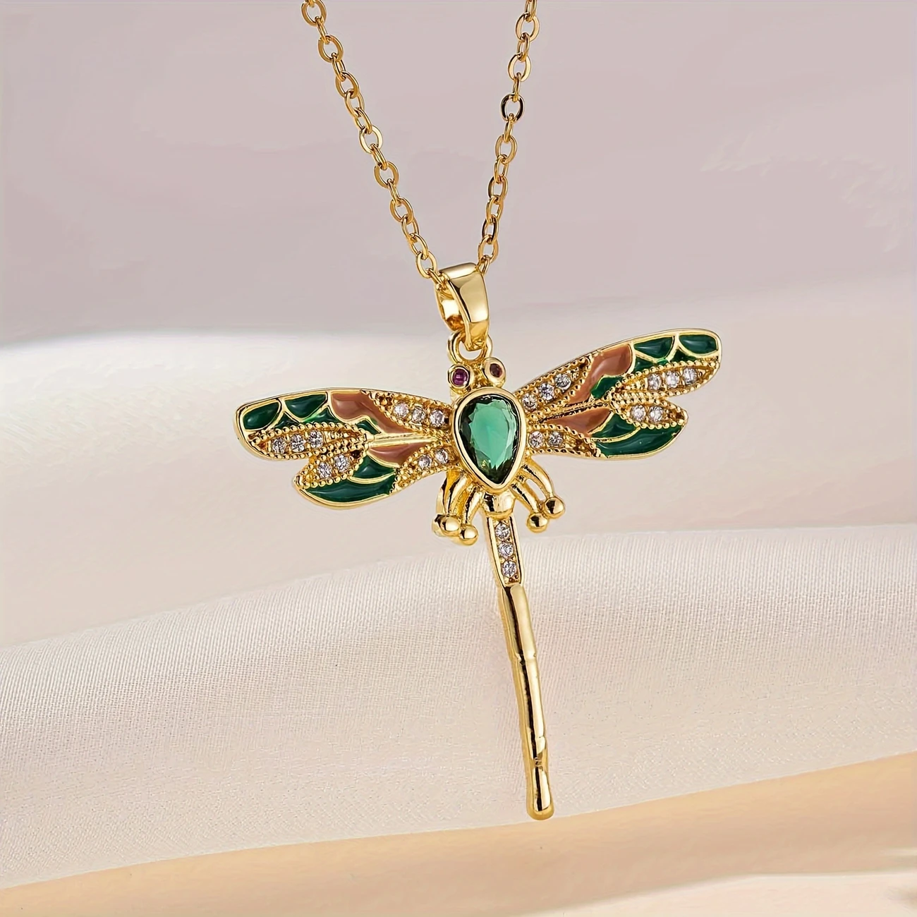 Dancing Dragonfly Necklace | Gold 0