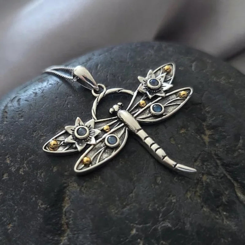 Dragonfly Crystal Pendant Necklace | Silver 1