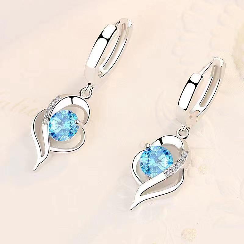Eclipse Heart Drop Earrings | White Gold 1
