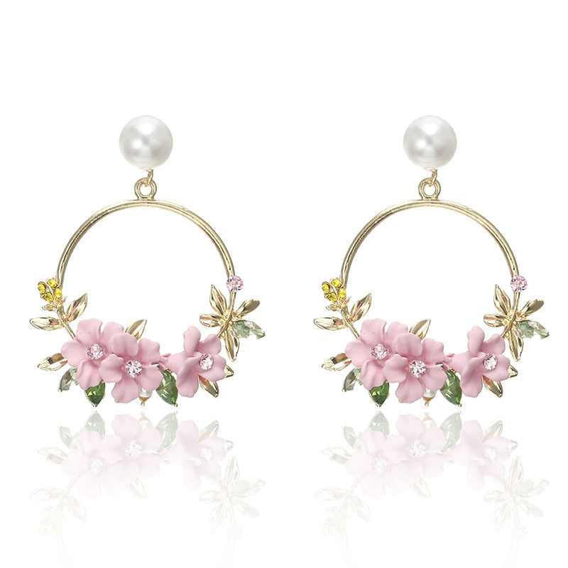Elegant Gold Flower and Pearl Earrings | Gold 5
