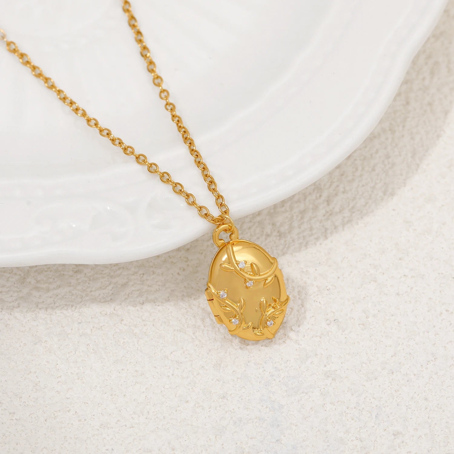 Elegant Zircon Oval Locket Necklace | Sterling Silver 2