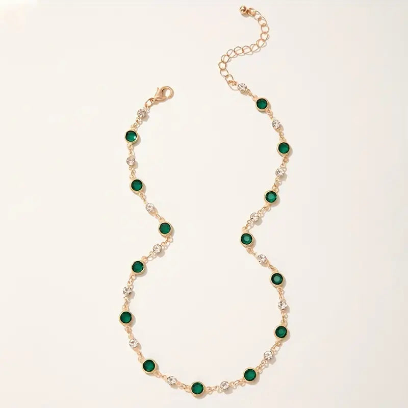 Elira Vescari Necklace | Gold 2