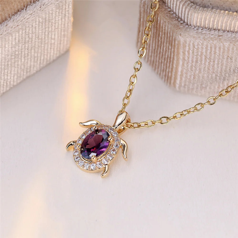 Enchanted Turtle Pendant Necklace | Gold 1