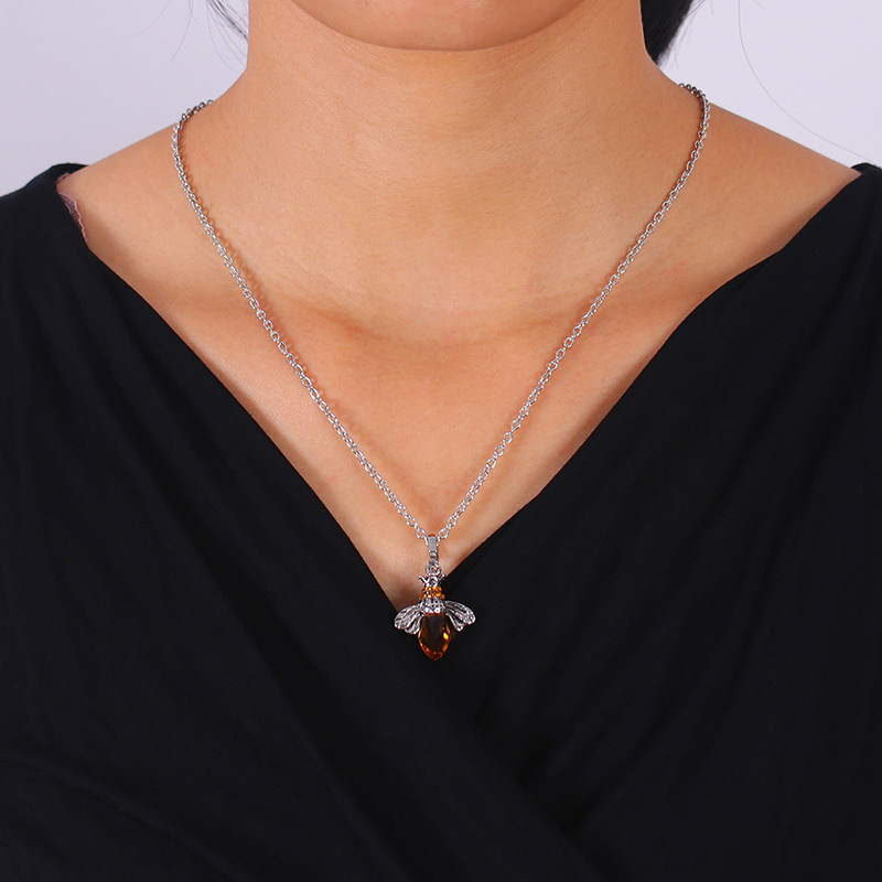 Golden Bee Spirit Necklace | Silver 1