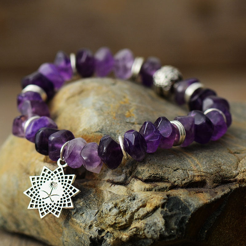 Illustrious Sunburst Charm Bracelet | Lapis Lazuli and Amethyst 1