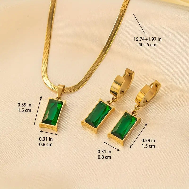 Iselotte Verdain Necklace and Earring Set | Gold 4