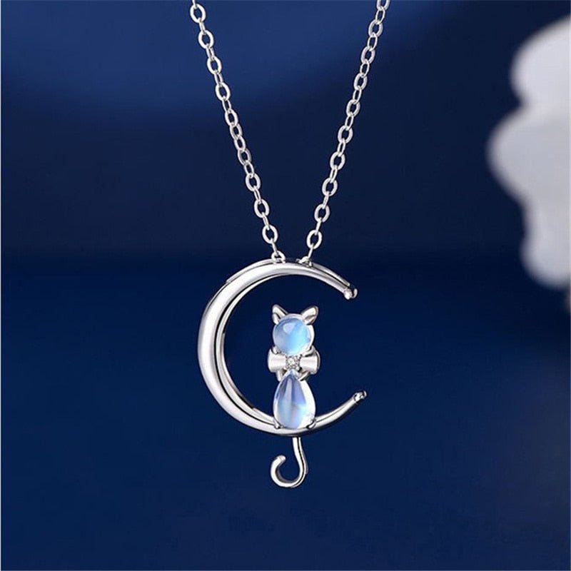 Moonstone Crescent Cat Necklace | Silver 1