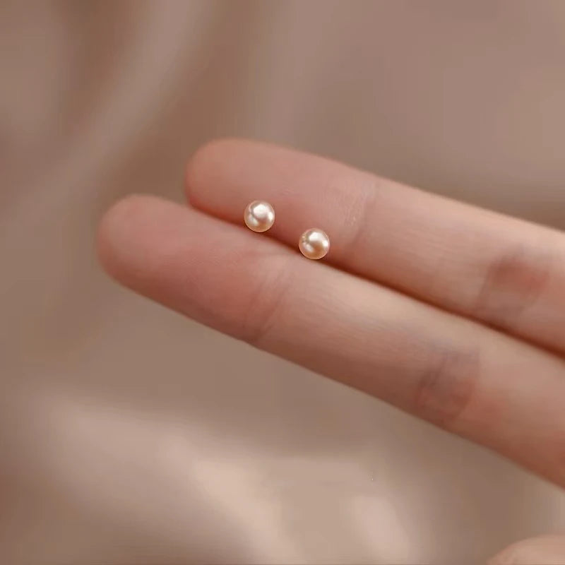 Olivia Sophia Pearl Stud Earrings | 14K Gold 1