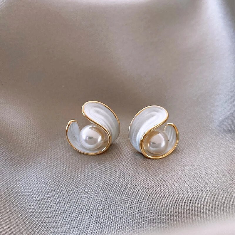 Opal and Pearl Earrings | Gold 2