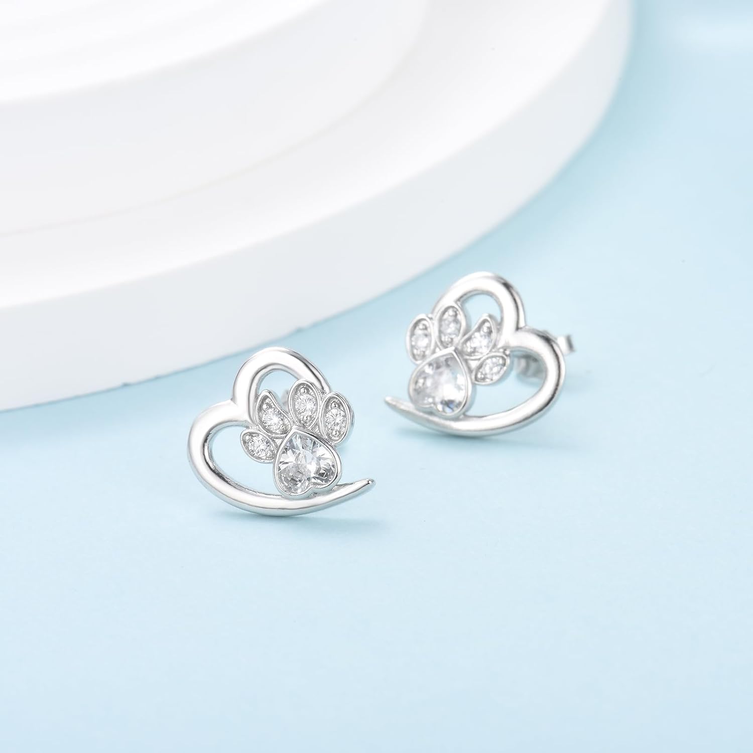 Paw Love Earrings | Zirconia Jewelry | Heart-Shaped Pet Accessories 3
