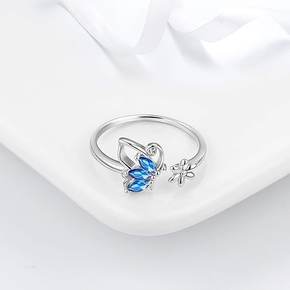Sapphire Butterfly Ring | White Gold 1