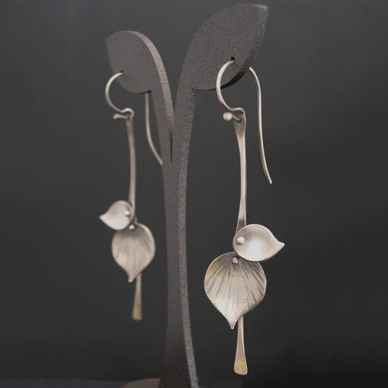 Silver Leaf Vintage Earrings | Silver 0