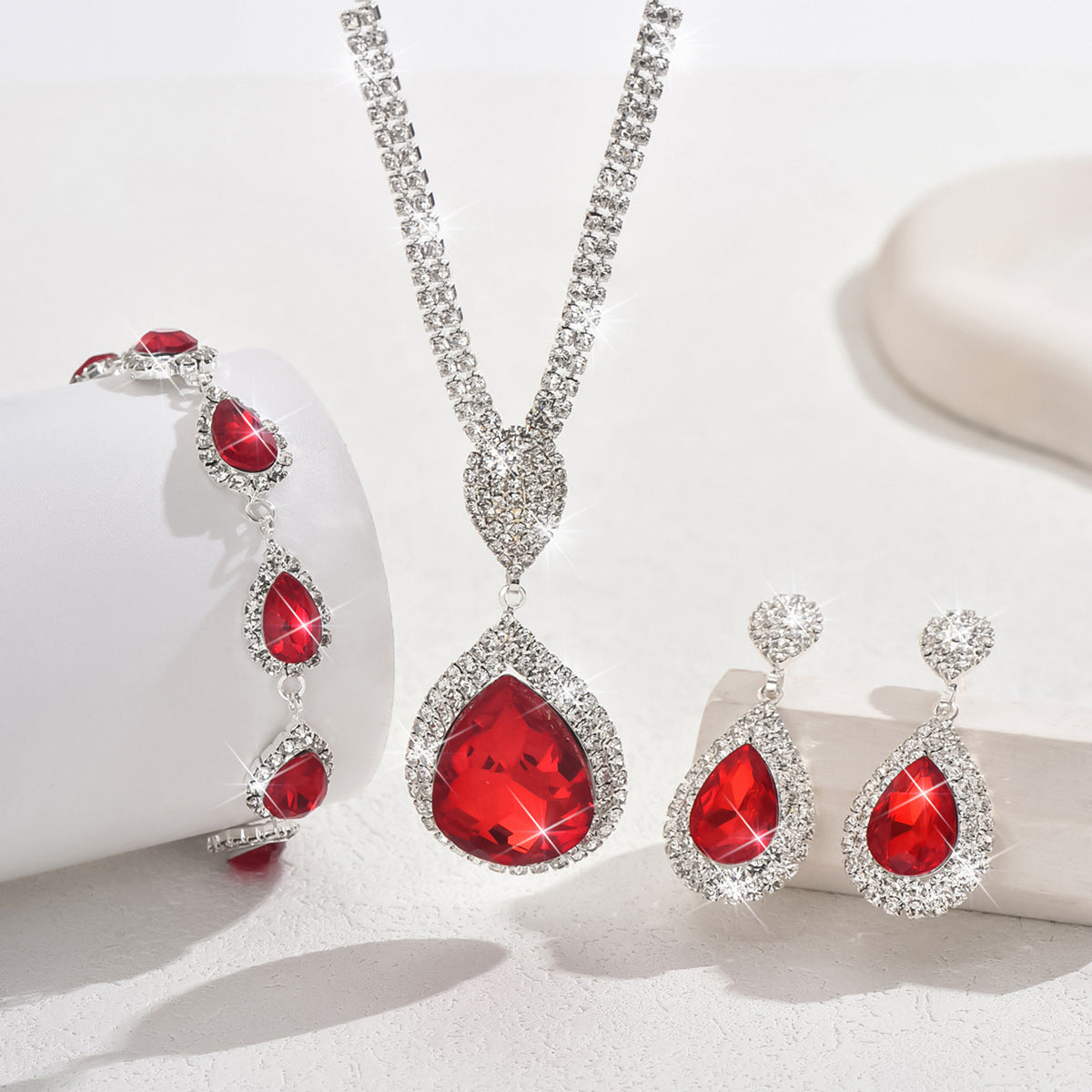 Thalira Bloodwynne Jewelry Set | White Gold 0