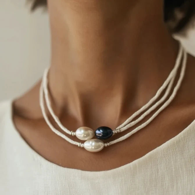 Vintage Black and White Pearl Necklace | Pearl 0