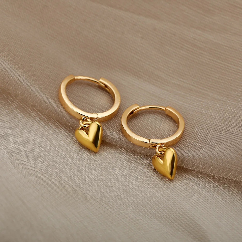 Vintage Heart Drop Earrings | Gold 3
