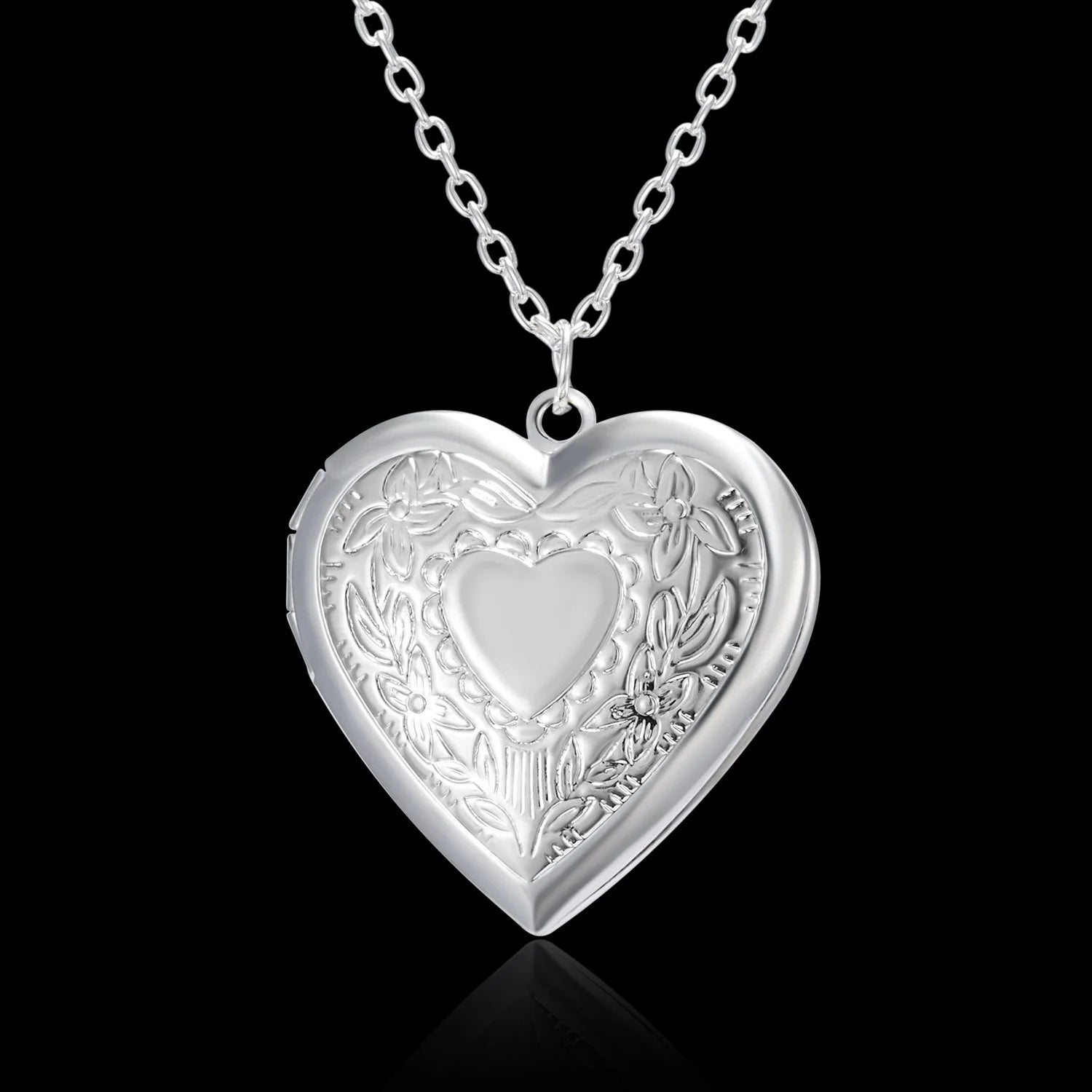 Vintage Heart Embossed Photo Locket Necklace | Silver 0