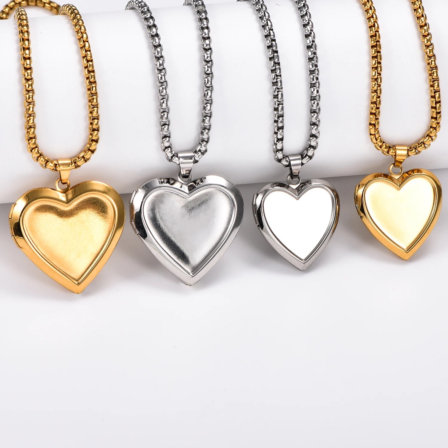 Vintage Heart Photo Locket Necklace | Stainless Steel 2