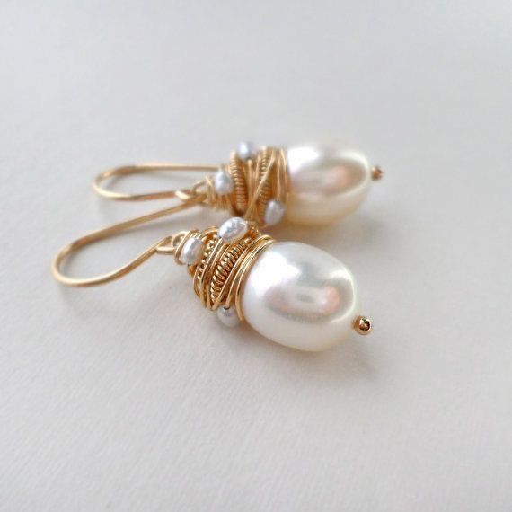 Vintage Pearl Golden Threads Earrings | Gold 0