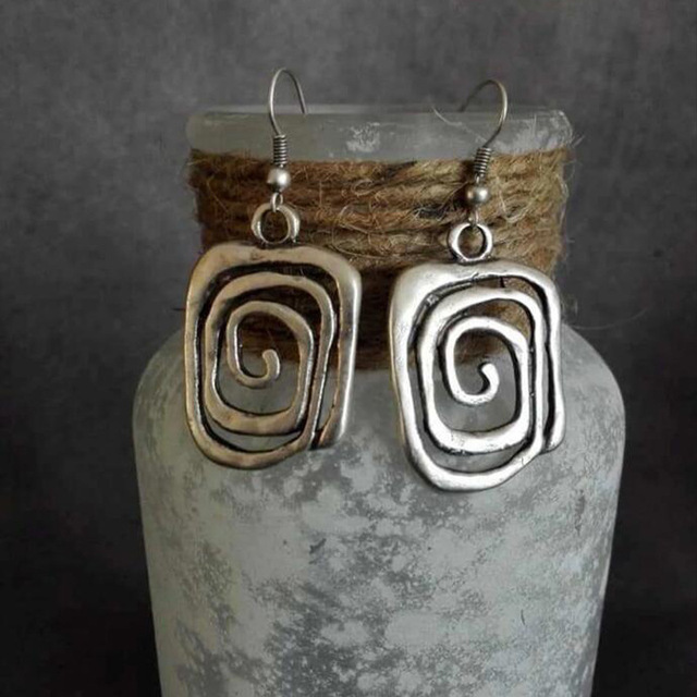 Vintage Spiral Earrings | Silver 0