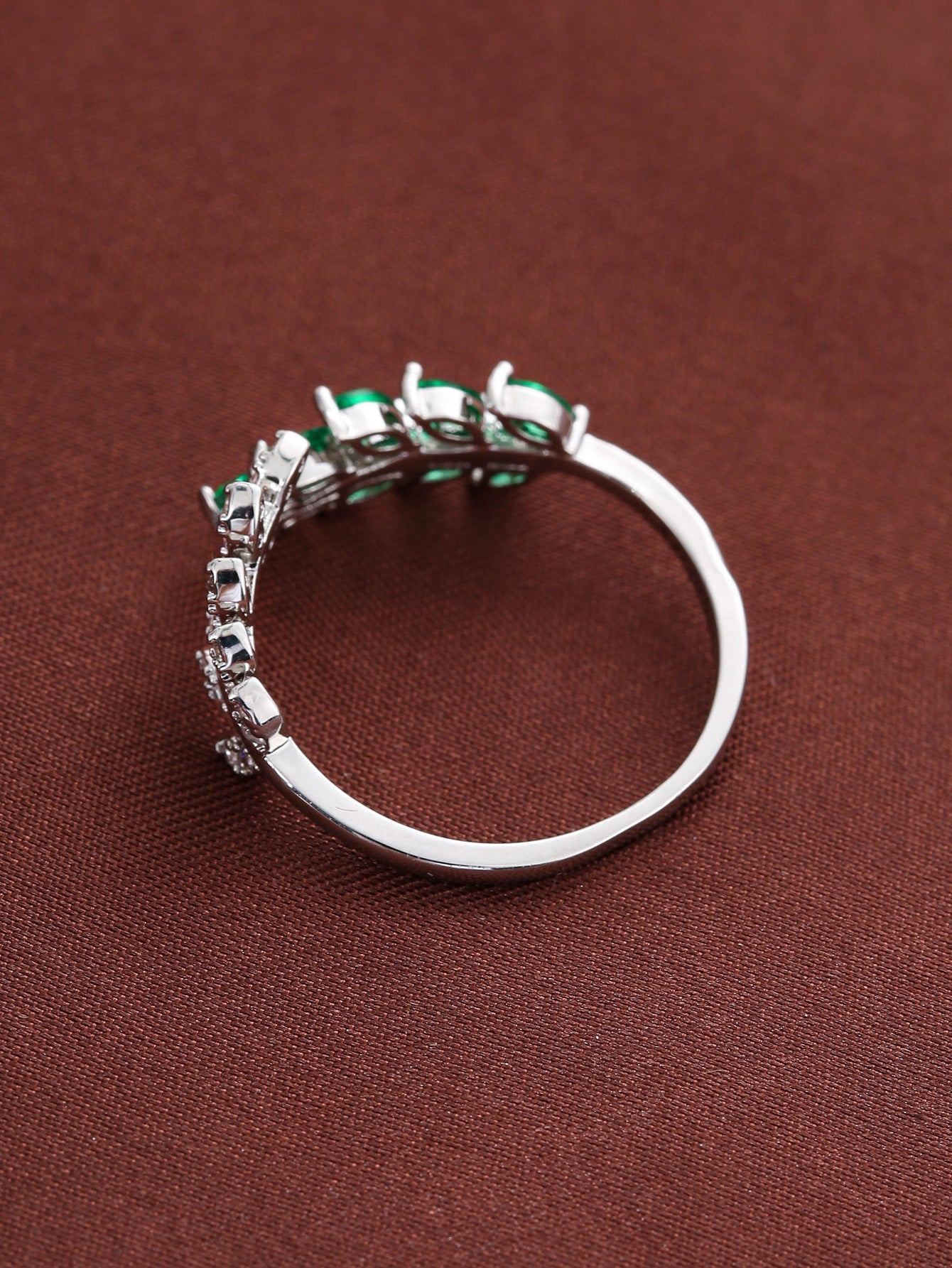 Vivara Lyselle Ring | White Gold 2