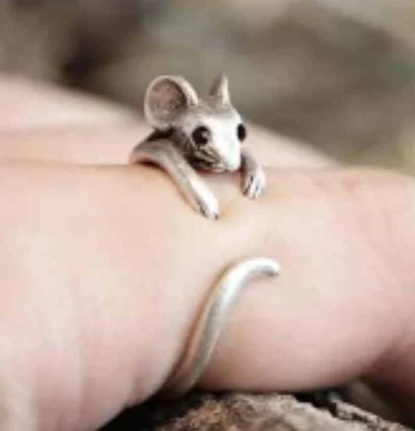 Whimsical Mouse Wrap Ring | Vintage Jewelry | Adjustable Animal Ring 1